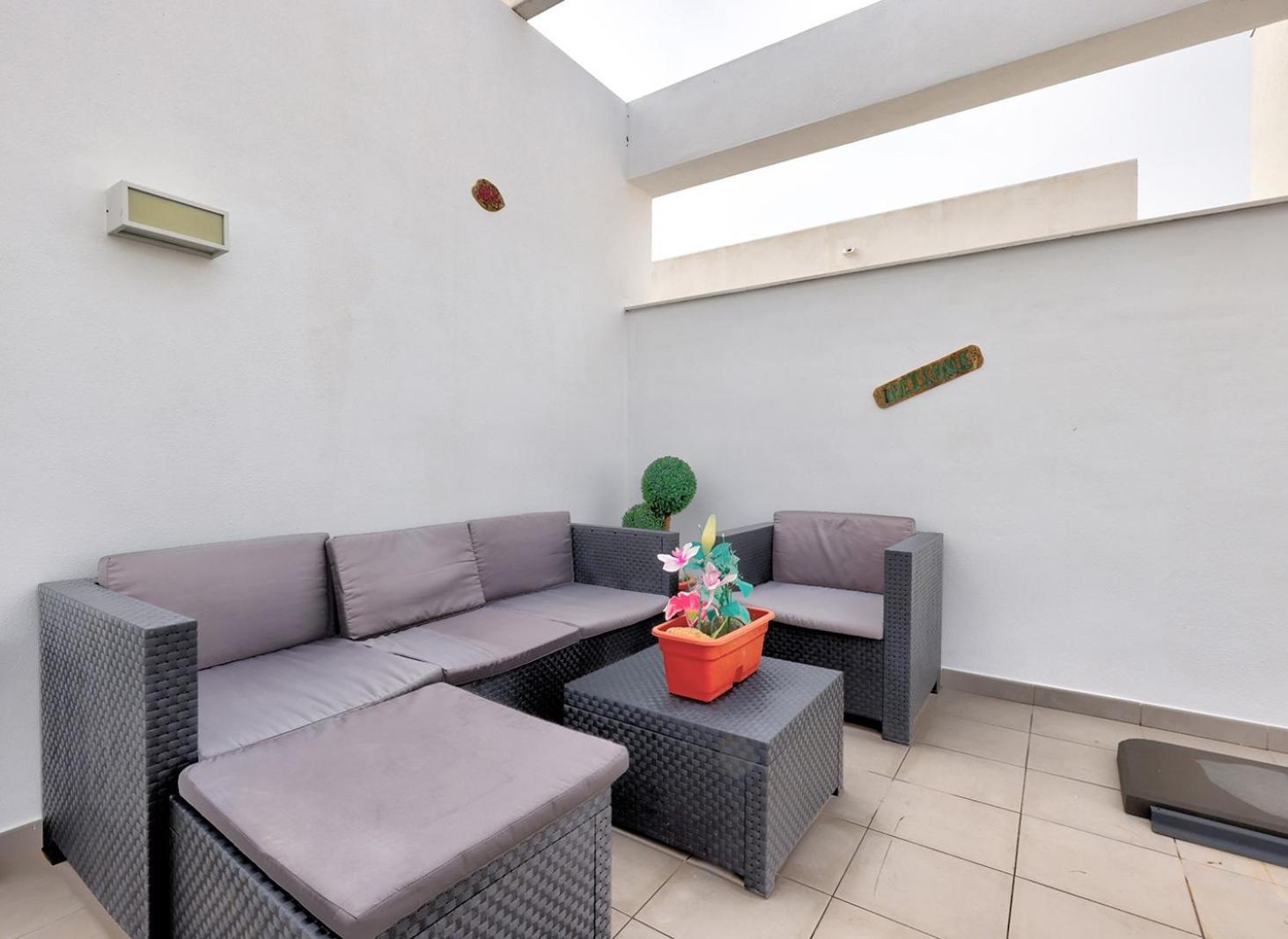 Apartamento Terrace, Parking & Pool *